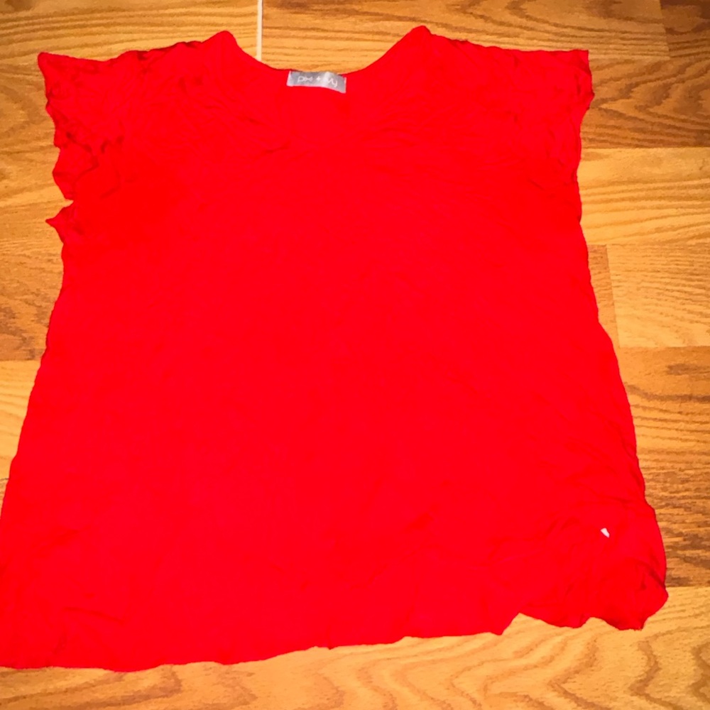 Pixi + Ivy Bright Red Top